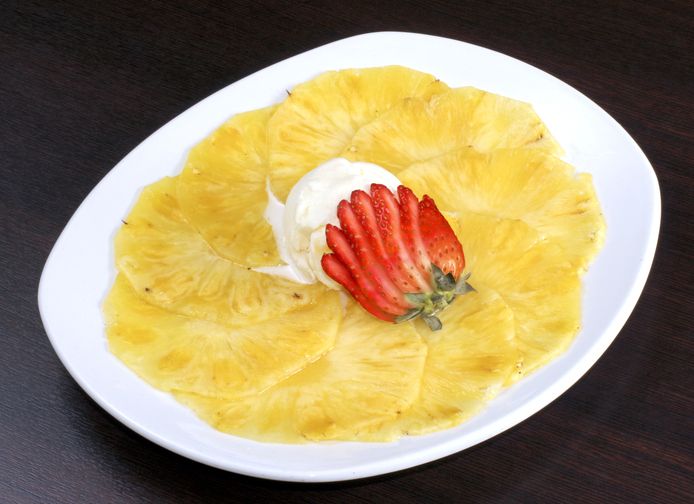 Carpaccio d'ananas parfumé Carpaccio d'ananas parfumé